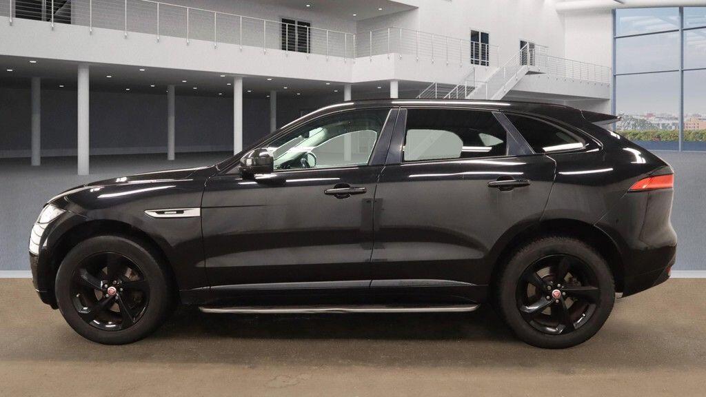 Used Jaguar F-Pace 2018 for sale - 76457340: Photo 9