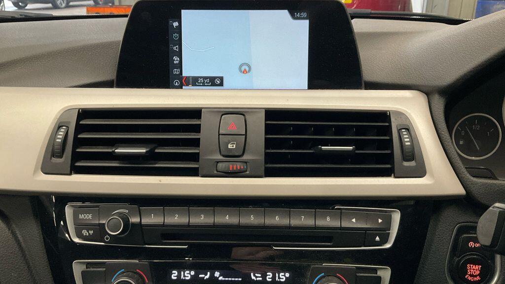 Used BMW 3 Series 2017 for sale - 77737126: Photo 11