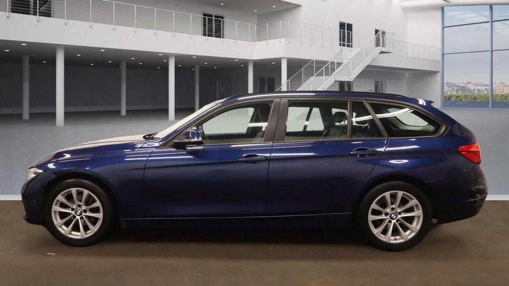Used BMW 3 Series 2017 for sale - 77737126: Photo 8
