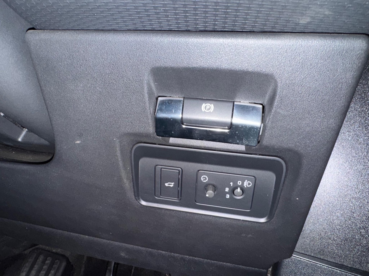 Vehicle 27