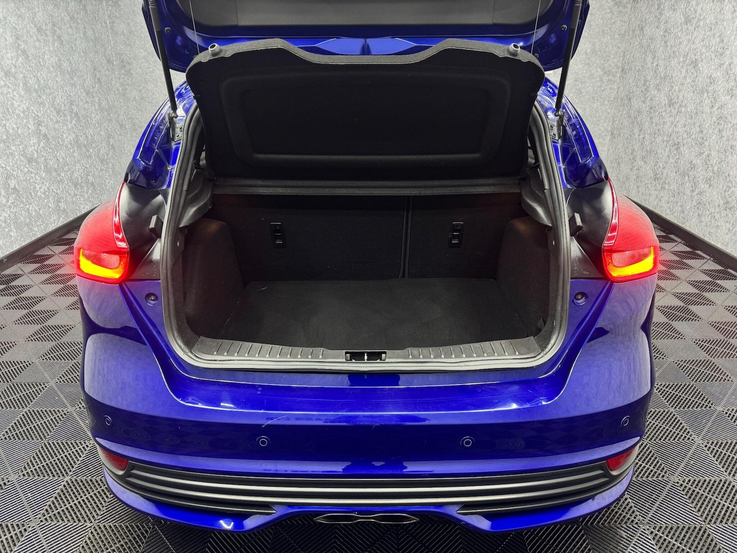 Used Ford Focus 2015 for sale - 76976416: Photo 26