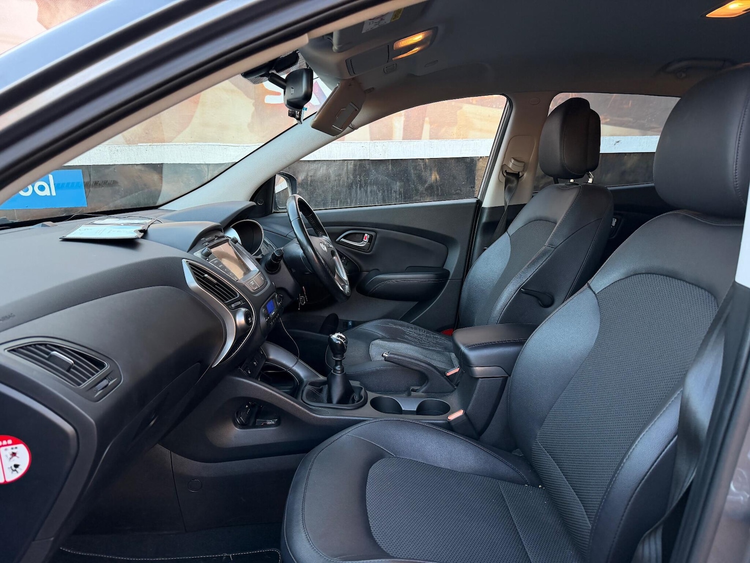 Used Hyundai Ix35 2015 for sale - 77074851: Photo 3