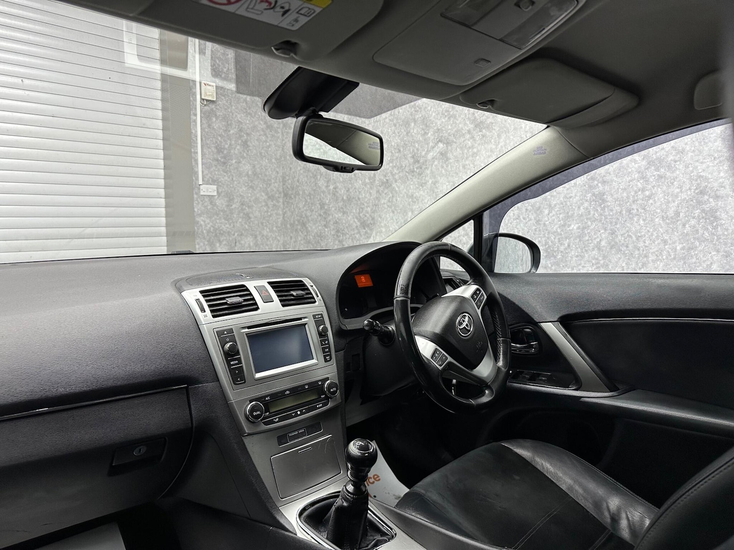 Used Toyota Avensis 2014 for sale - 78058703: Photo 12