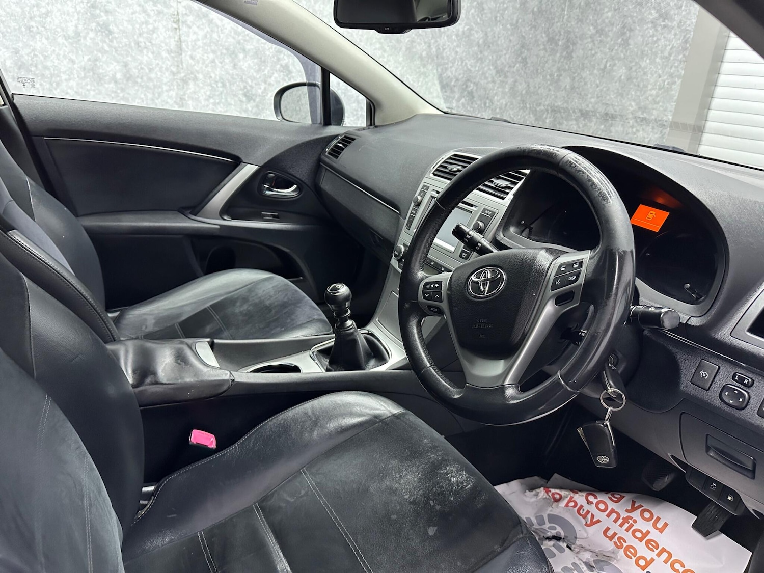 Used Toyota Avensis 2014 for sale - 78058703: Photo 2