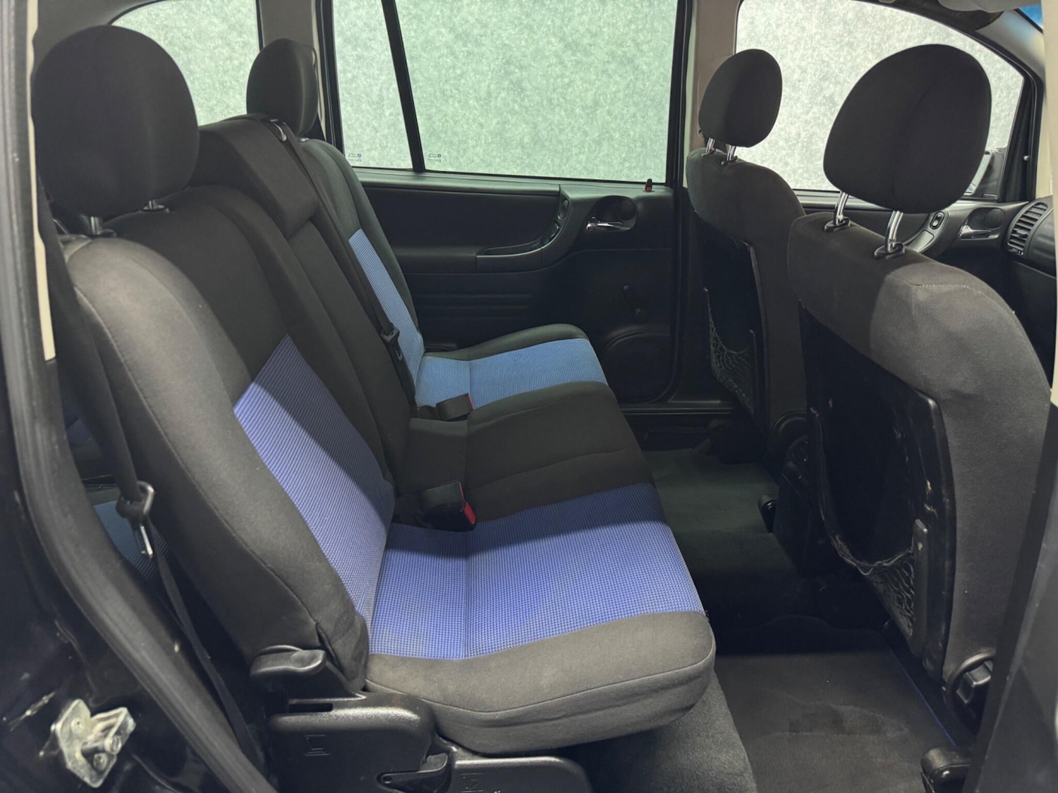 Used Vauxhall Zafira 2004 for sale - 77314558: Photo 11