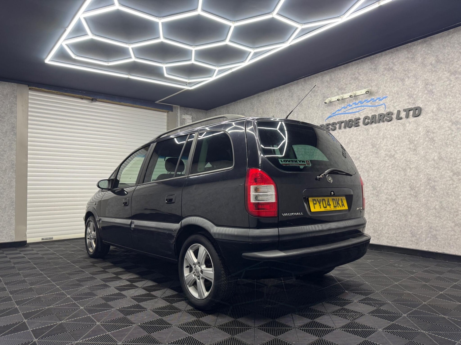 Used Vauxhall Zafira 2004 for sale - 77314558: Photo 13