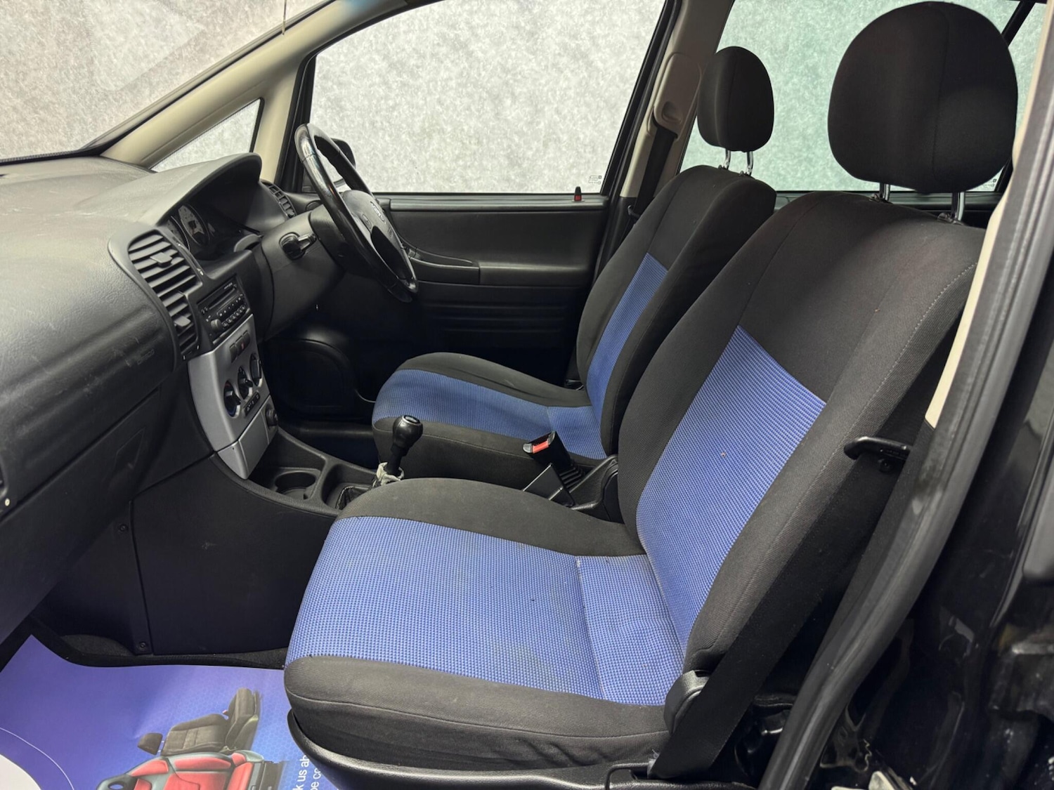 Used Vauxhall Zafira 2004 for sale - 77314558: Photo 16