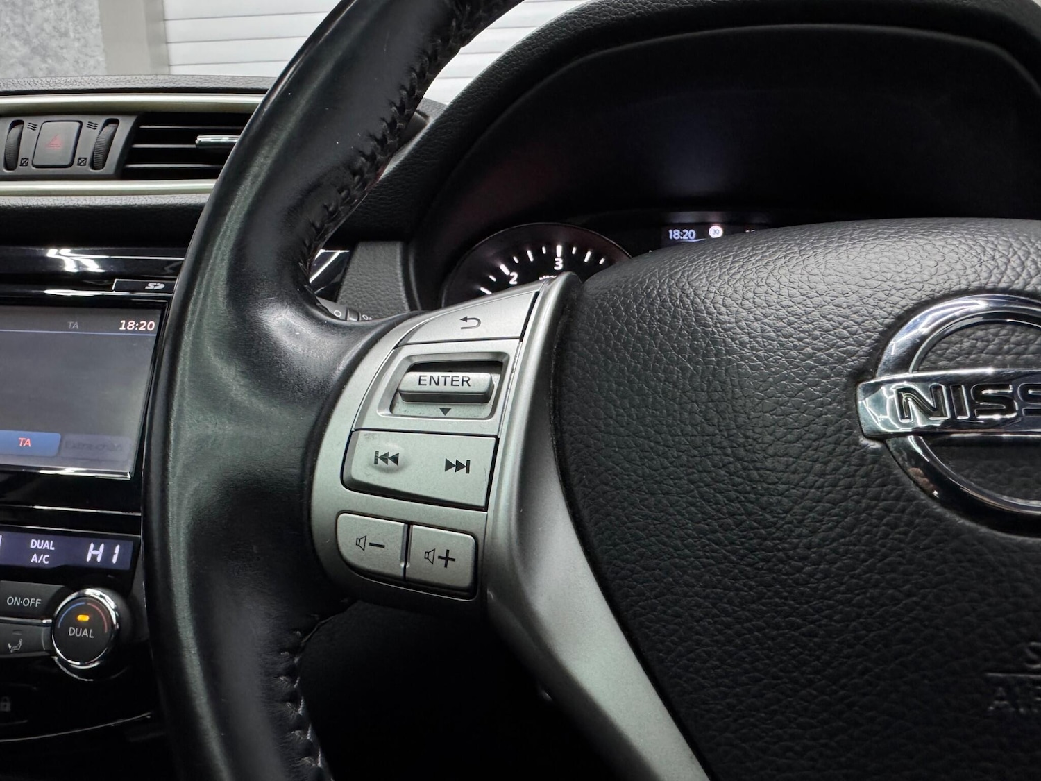 Used Nissan Qashqai 2014 for sale - 76238566: Photo 16