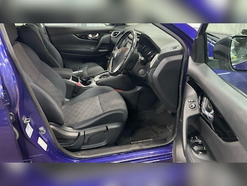 Used Nissan Qashqai 2014 for sale - 76238566: Photo 2