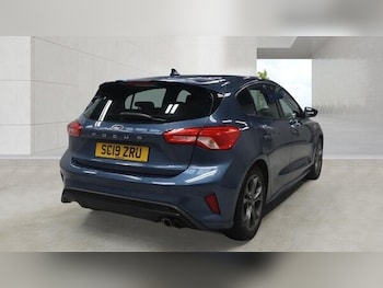 Used Ford Focus 2019 for sale - 78292356: Photo