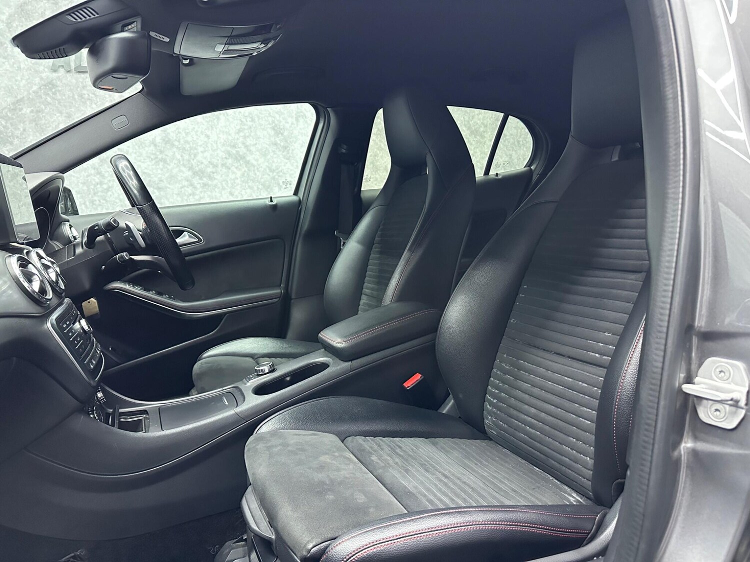 Used Mercedes-Benz GLA 2017 for sale - 78058100: Photo 30