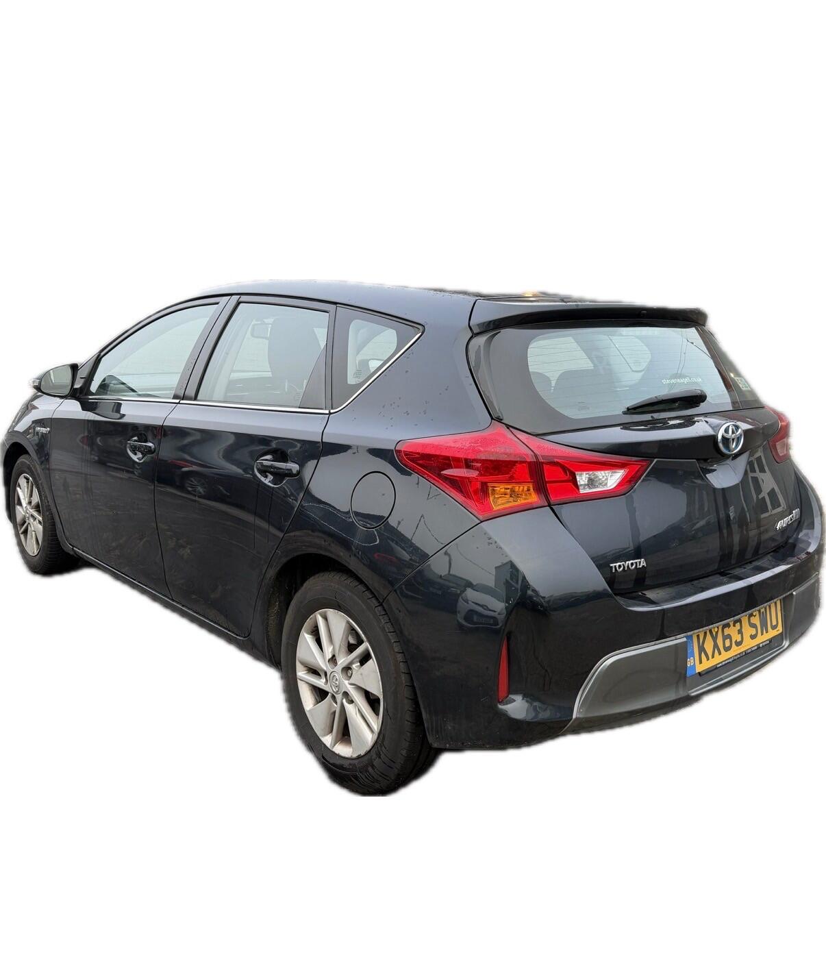 Used Toyota Auris 2013 for sale - 77081342: Photo 4
