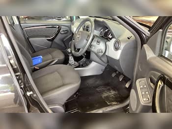 Used Dacia Duster 2016 for sale - 79664533: Photo