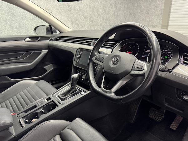 Used Volkswagen Passat 2020 for sale - 74395712: Photo 12