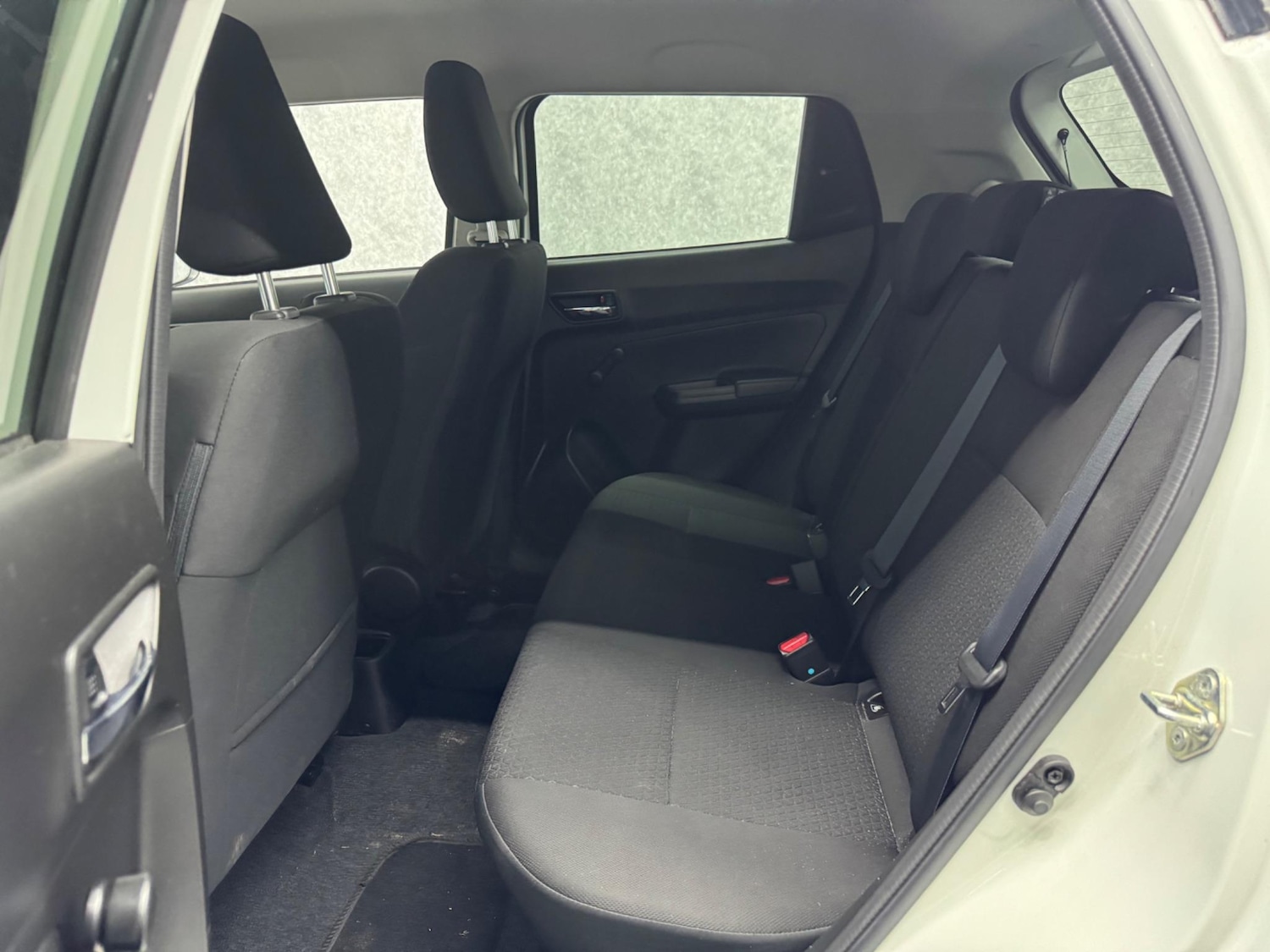 Used Suzuki Swift for sale - 78058979: Photo 5