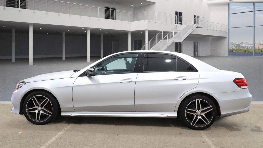 Used Mercedes-Benz E Class 2016 for sale - 78157836: Photo 4