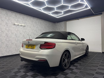 Used BMW 2 Series 2017 for sale - 76689096: Photo