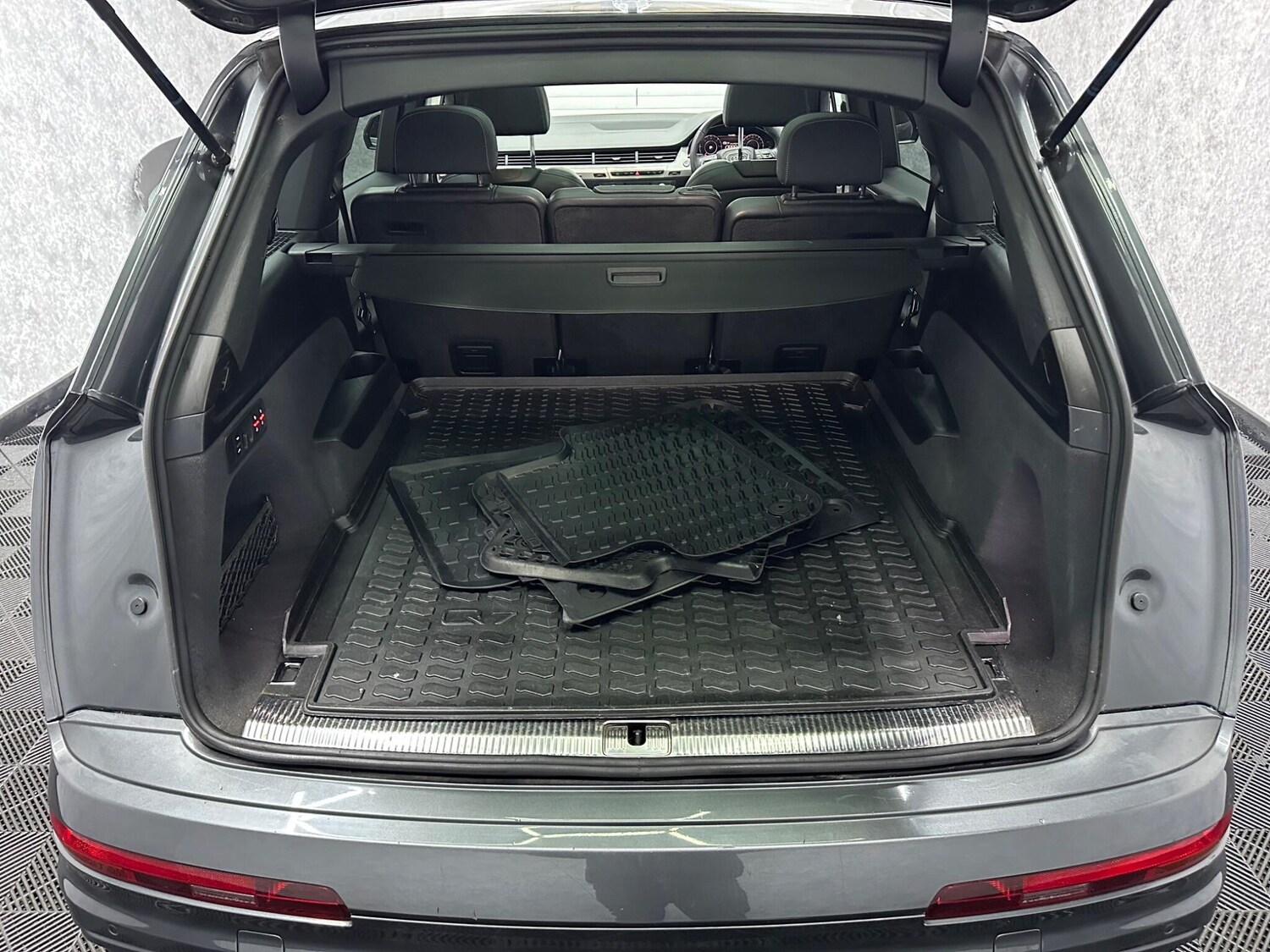 Used Audi Q7 for sale - 77994364: Photo 28