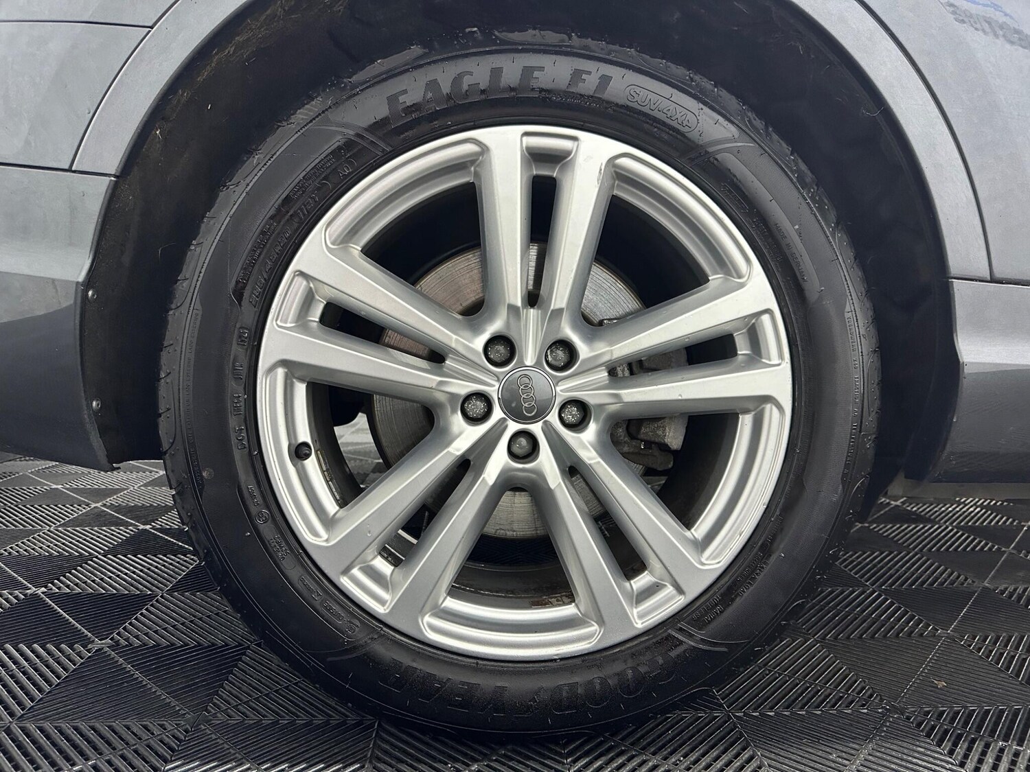 Used Audi Q7 for sale - 77994364: Photo 32