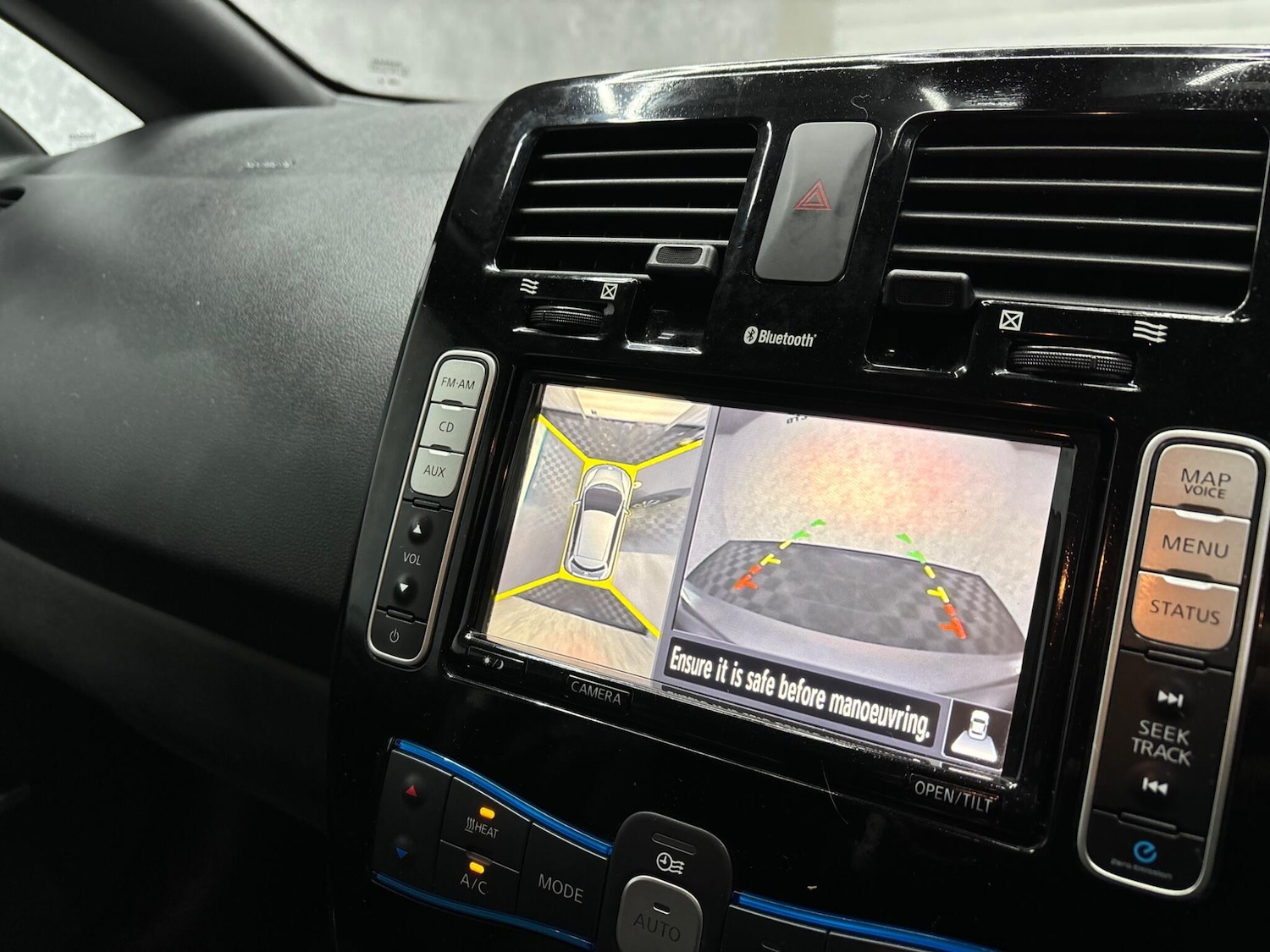 Used Nissan Leaf 2015 for sale - 77559459: Photo 24