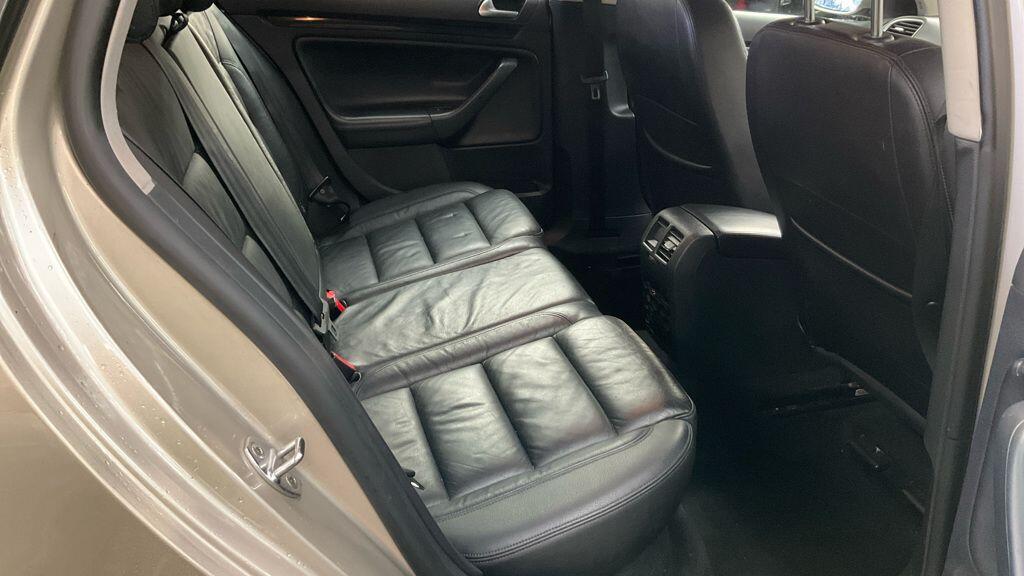 Used Volkswagen Golf for sale - 77484381: Photo 3