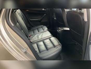 Used Volkswagen Golf 2013 for sale - 77484381: Photo