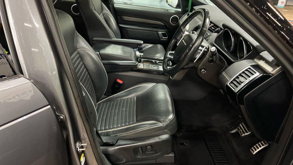 Used Land Rover Discovery 2017 for sale - 77081678: Photo 2