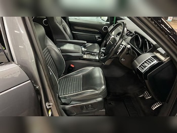 Used Land Rover Discovery 2017 for sale - 77081678: Photo