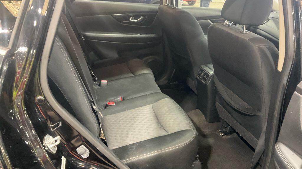 Used Nissan X-Trail 2017 for sale - 77645991: Photo 3