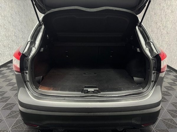 Used Nissan Qashqai 2015 for sale - 76246862: Photo 27