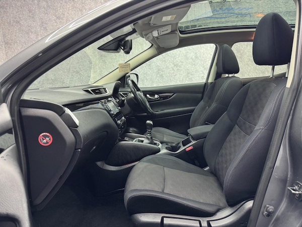 Used Nissan Qashqai 2015 for sale - 76246862: Photo 3