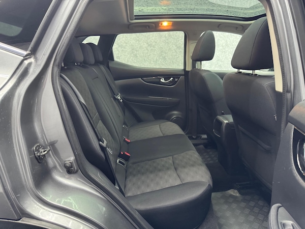 Used Nissan Qashqai 2015 for sale - 76246862: Photo 5