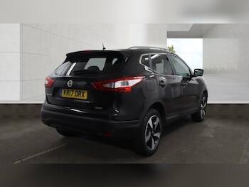 Used Nissan Qashqai 2017 for sale - 79664596: Photo