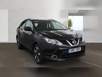 Used Nissan Qashqai 2017 for sale - 79664596: Photo