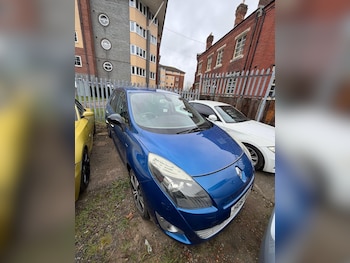 Used Renault Grand Scenic 2011 for sale - 78057529: Photo