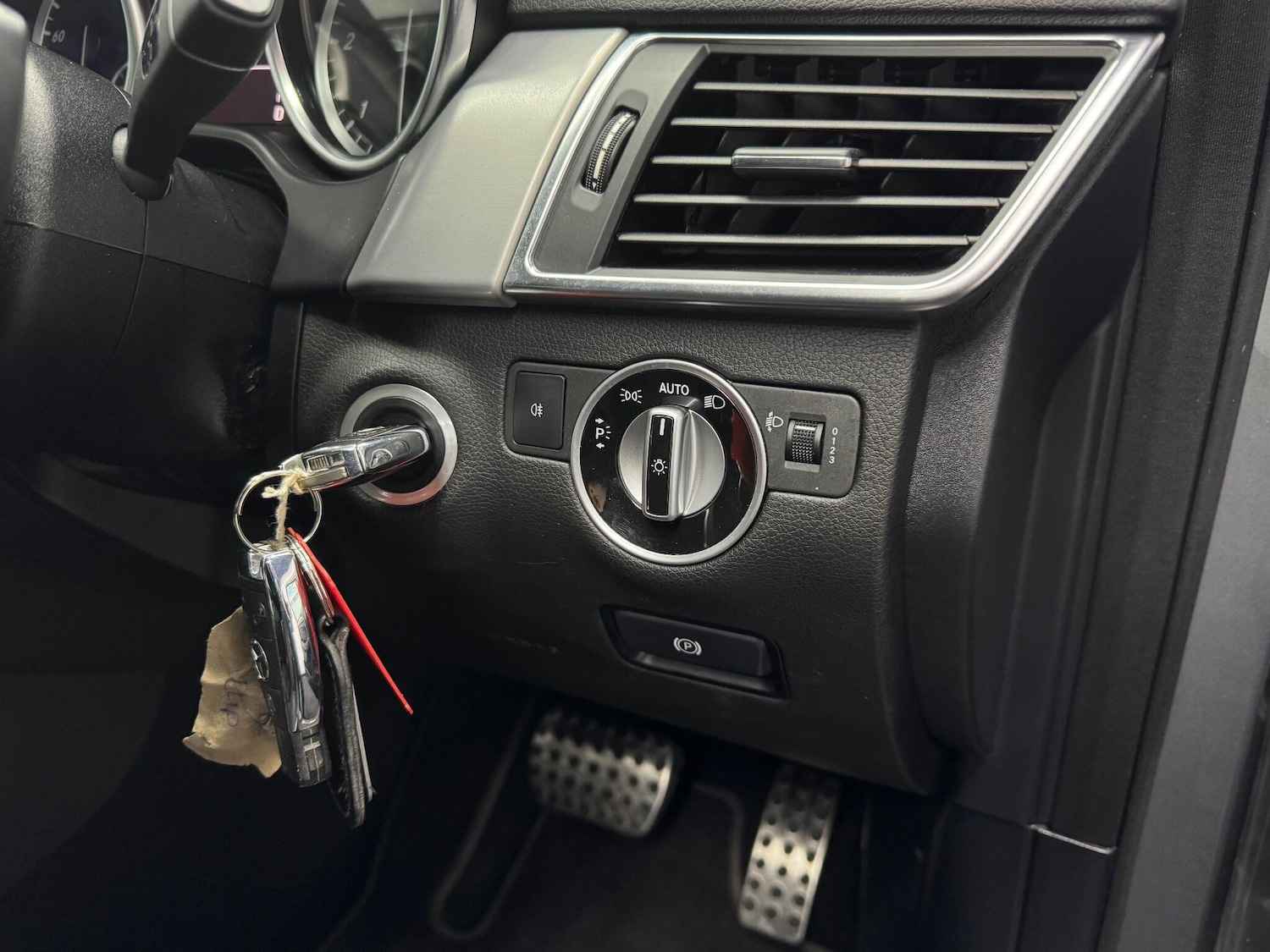 Used Mercedes-Benz M Class 2012 for sale - 76473009: Photo 22