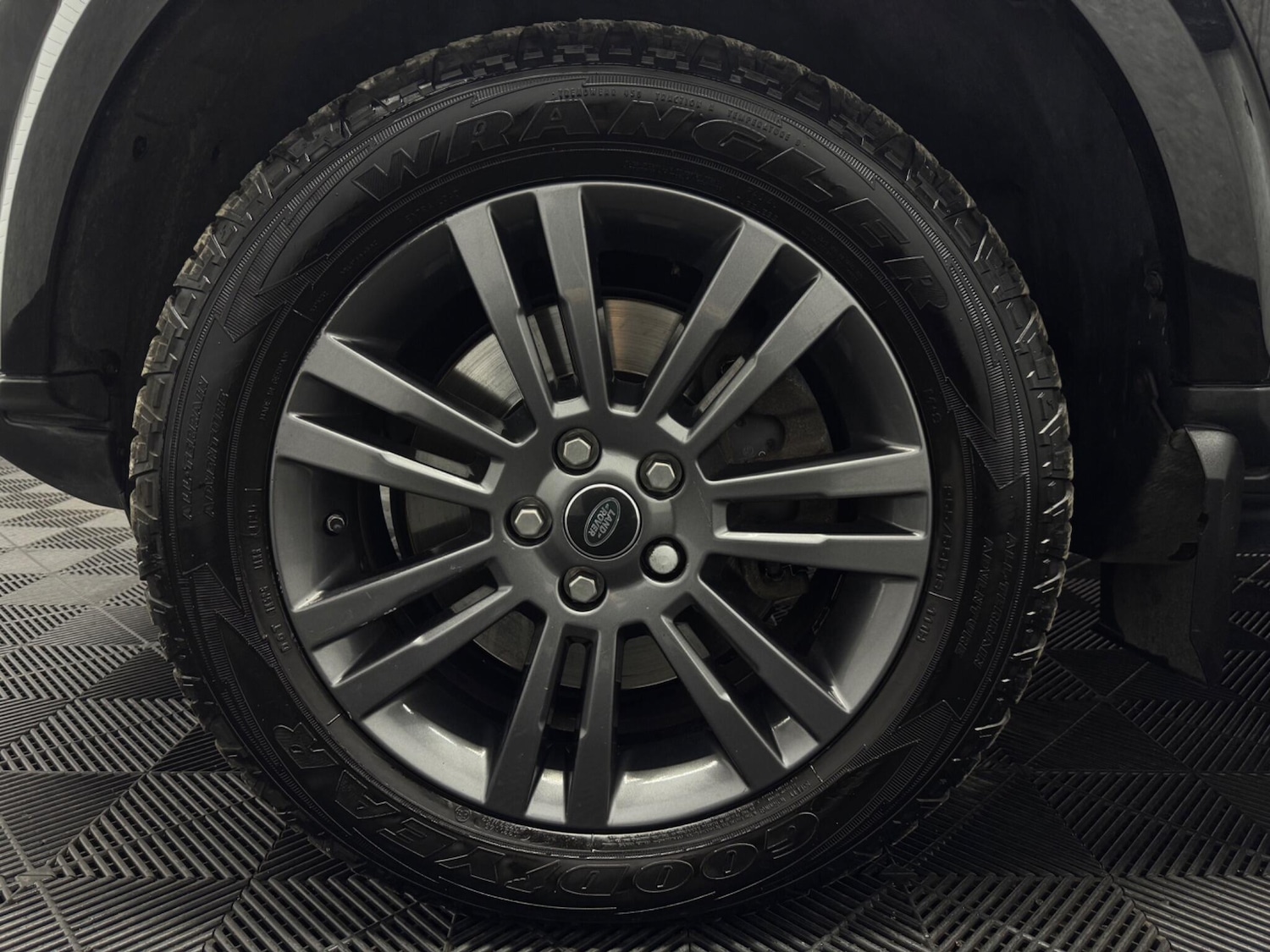 Used Land Rover Discovery 4 2016 for sale - 75954170: Photo 36