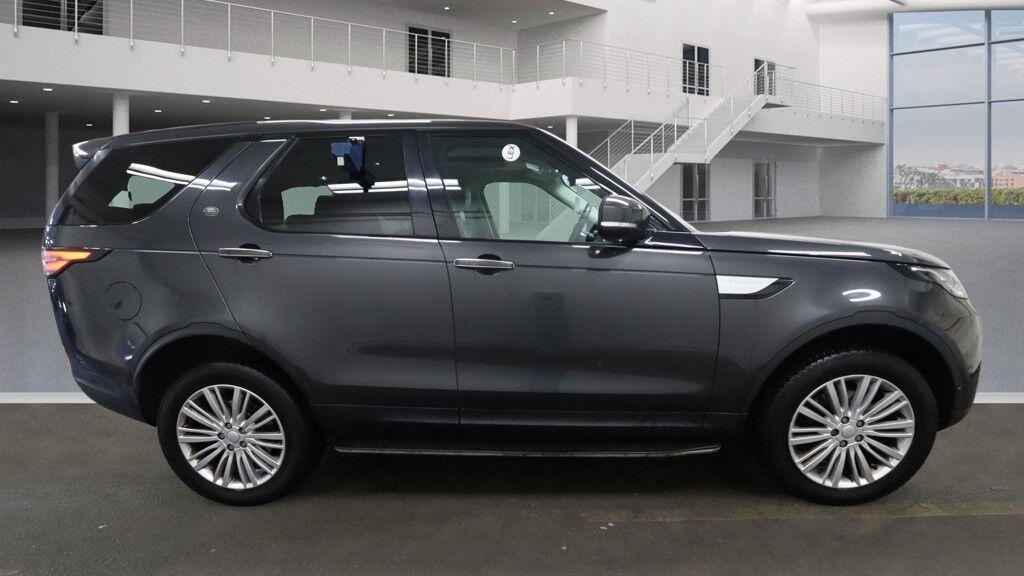 Used Land Rover Discovery 2017 for sale - 77351968: Photo 10