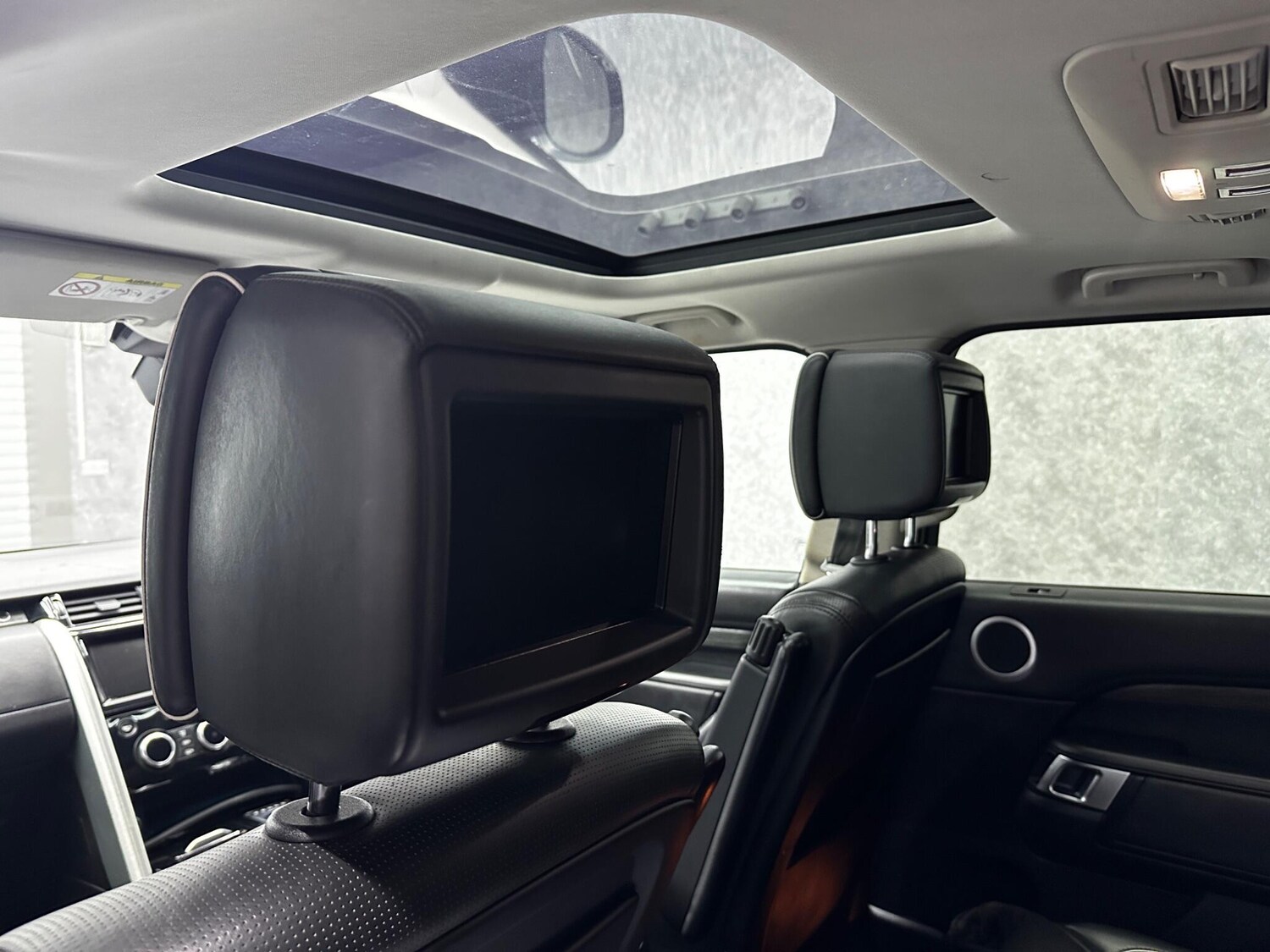 Used Land Rover Discovery 2017 for sale - 77351968: Photo 21