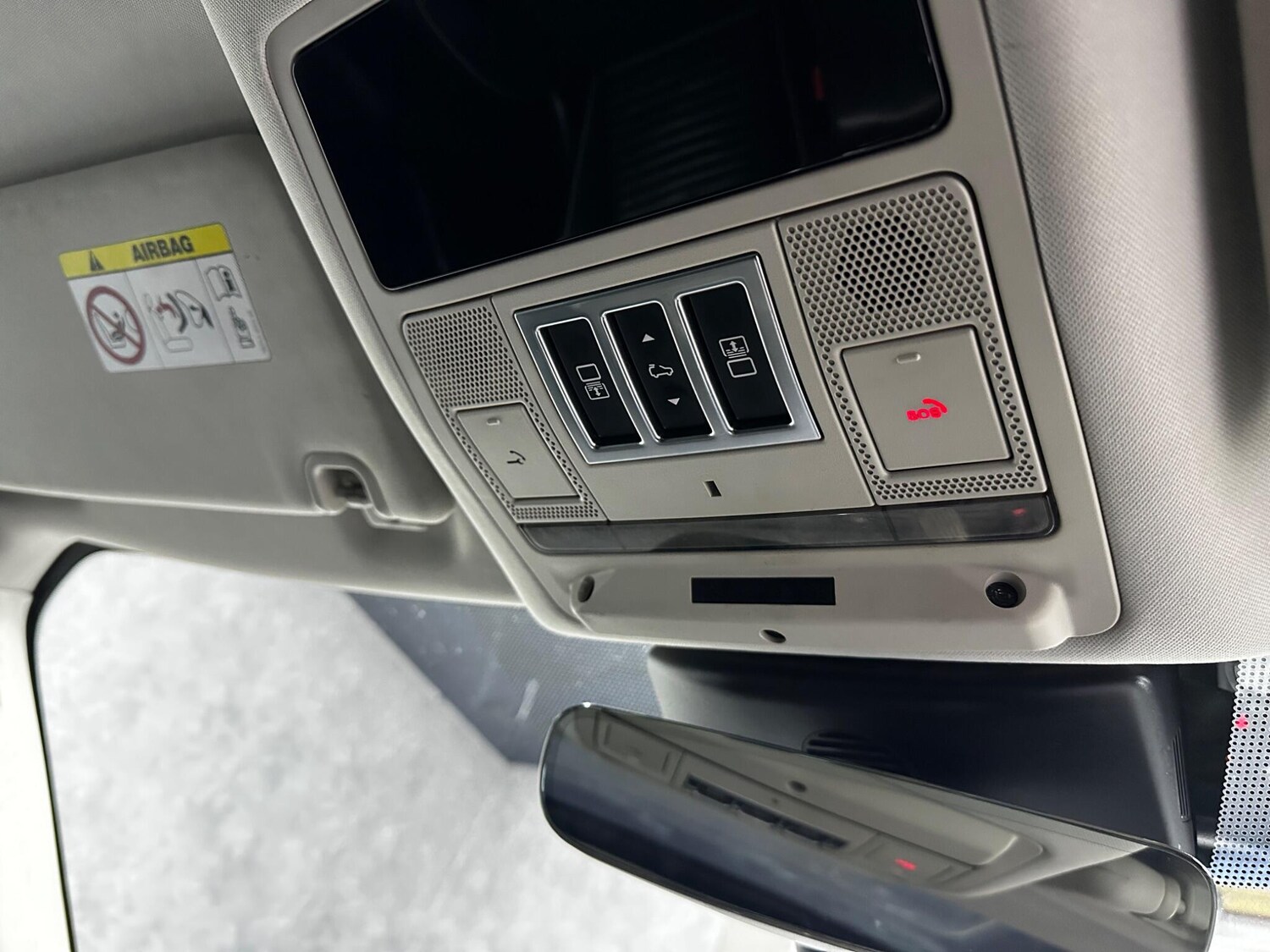 Used Land Rover Discovery 2017 for sale - 77351968: Photo 26