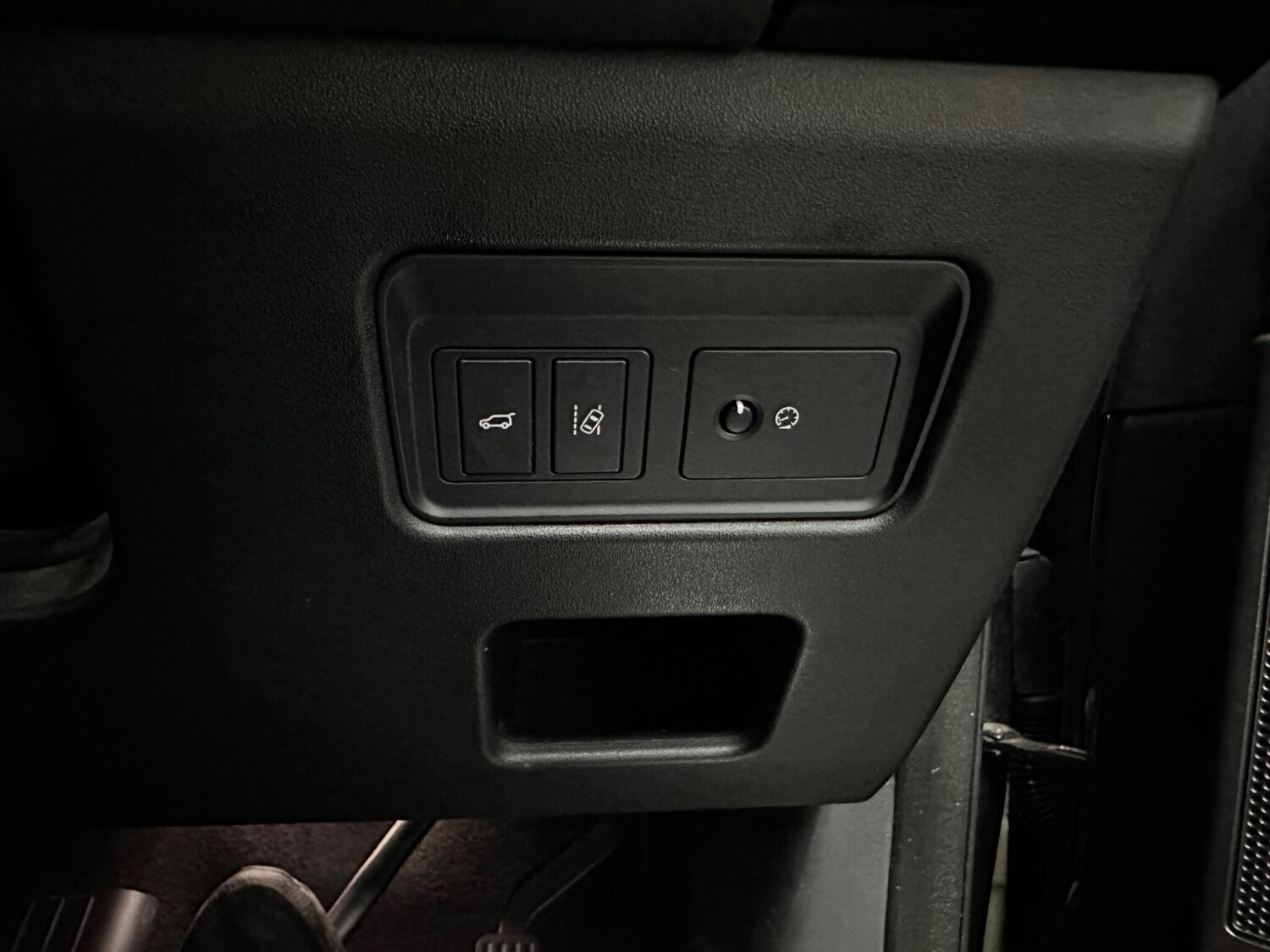 Used Land Rover Discovery 2017 for sale - 77351968: Photo 33