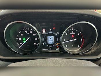 Used Land Rover Discovery 2017 for sale - 77351968: Photo