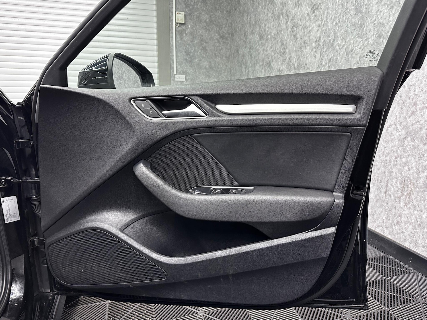 Used Audi A3 2018 for sale - 77611761: Photo 25
