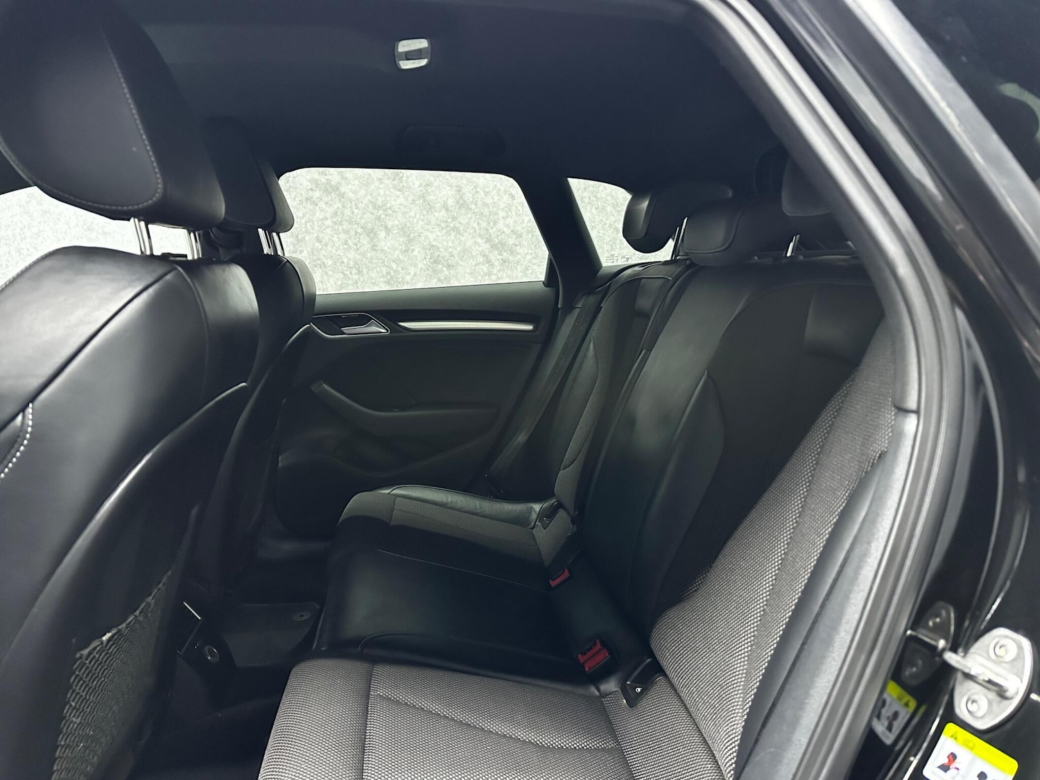 Used Audi A3 2018 for sale - 77611761: Photo 3