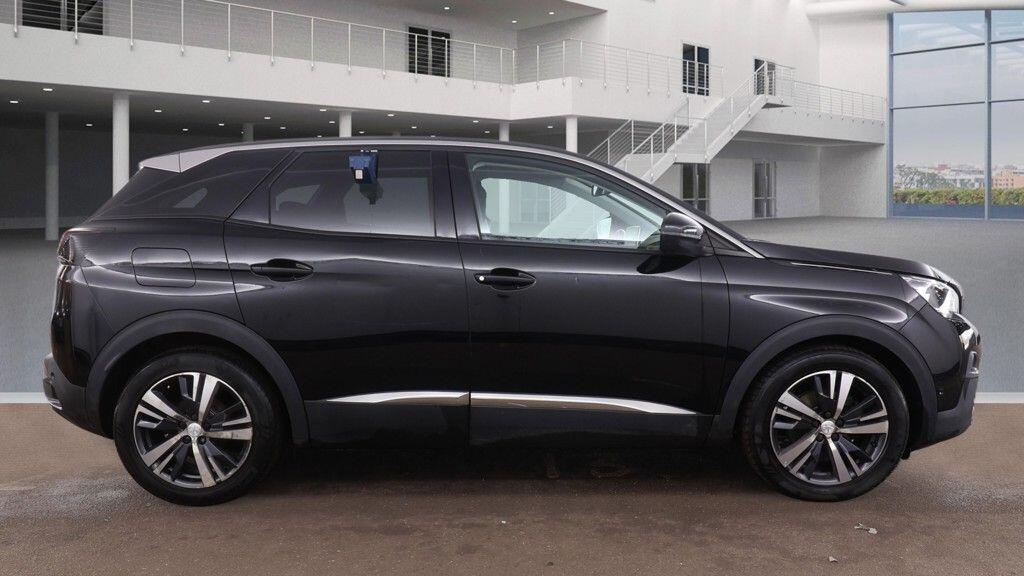 Used Peugeot 3008 2018 for sale - 77696250: Photo 9