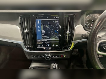 Used Volvo S90 2018 for sale - 77229366: Photo