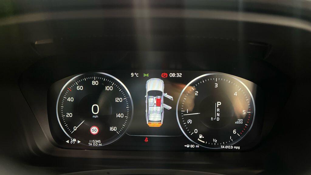 Used Volvo S90 2018 for sale - 77229366: Photo 5