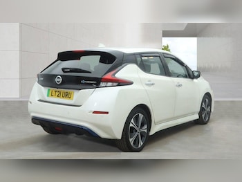 Used Nissan Leaf 2021 for sale - 78388378: Photo