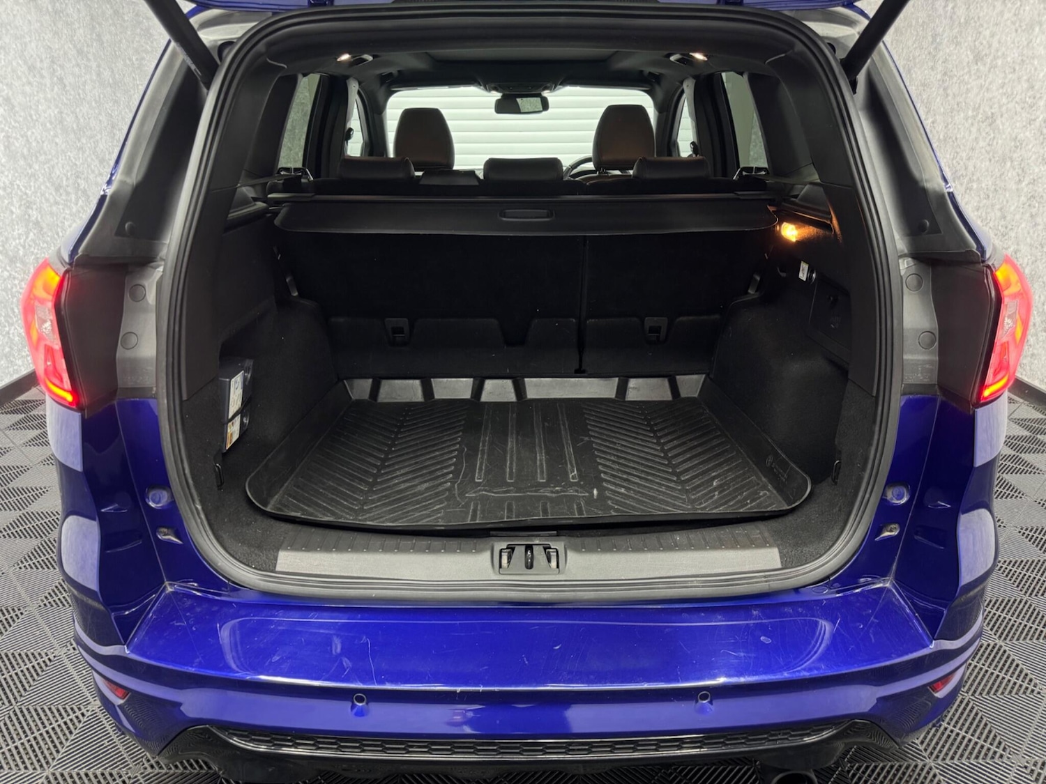 Vehicle 34