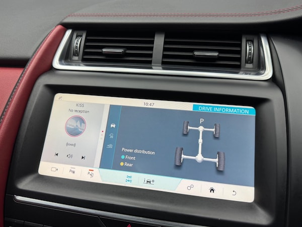 Used Jaguar E-Pace 2018 for sale - 74895631: Photo 13